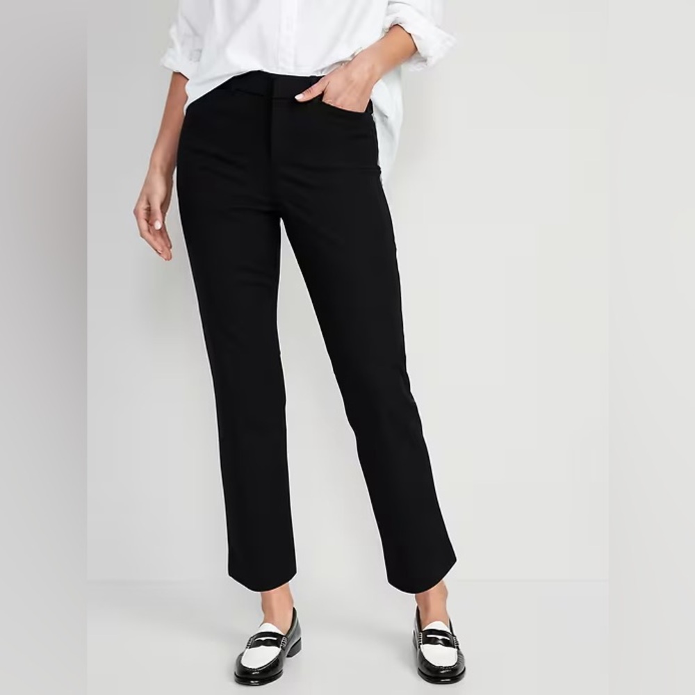 Old Navy Women's High-Rise Pixie Straight Black Pants